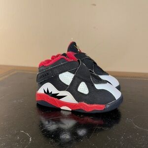 Nike Air Jordan 8 Retro Paprika Black Red White DO8732-601 Toddler Size 6C